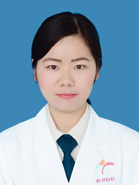 兒二科/PICU副主任醫(yī)師 游潔
