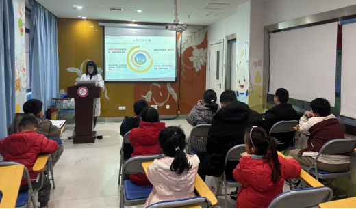 懷化市婦幼保健院舉辦“好享‘瘦’訓(xùn)練營(yíng)”